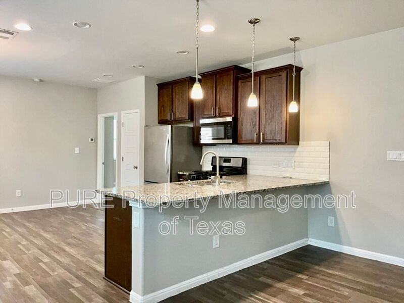 128 Earl Keen St - Photo 4 of 20