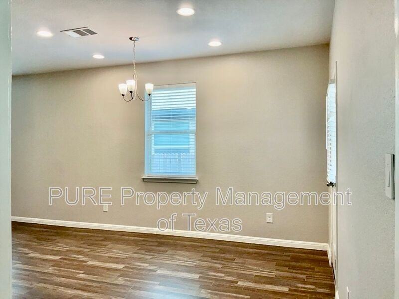 128 Earl Keen St - Photo 7 of 20