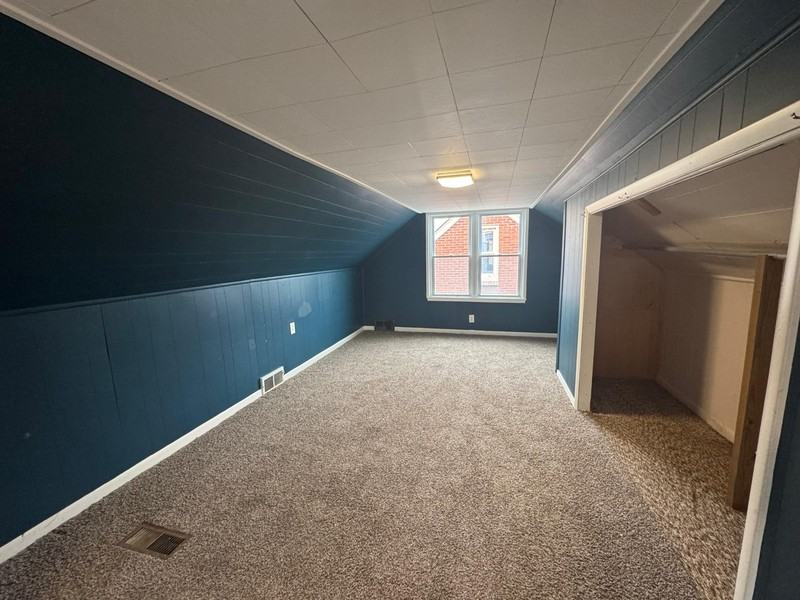 16687 Collingham Dr - Photo 2 of 12