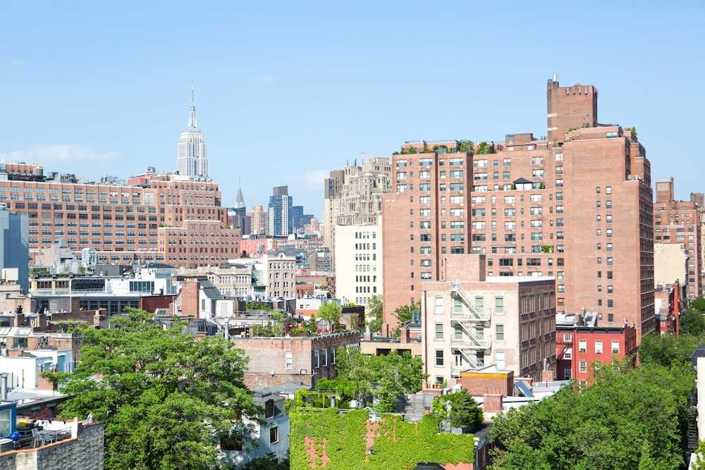 100 Jane St - Photo 6 of 16