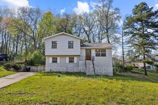 2836 Creek Ln Ne - Photo 1 of 1