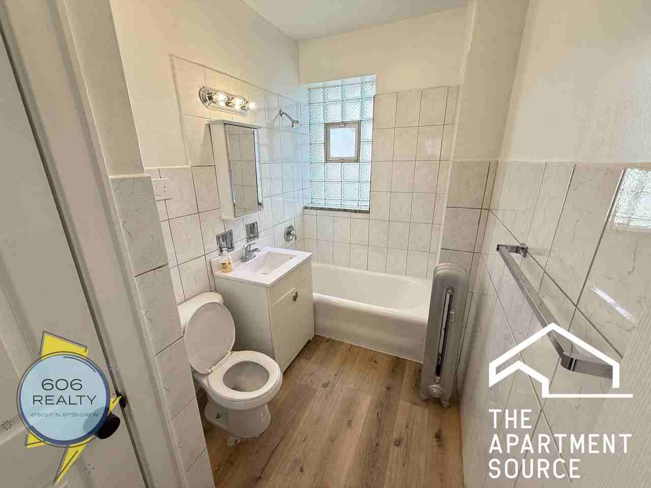 4917 W Berteau Ave #2 - Photo 6 of 8