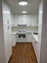 14300A - Photo 1 of 1