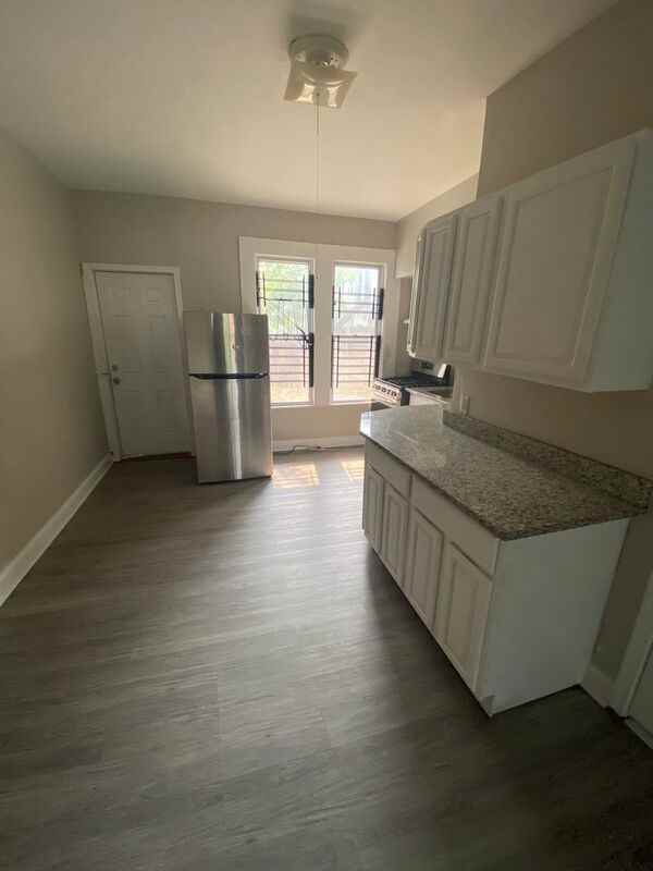 Greenmount Ave - Photo 2 of 15