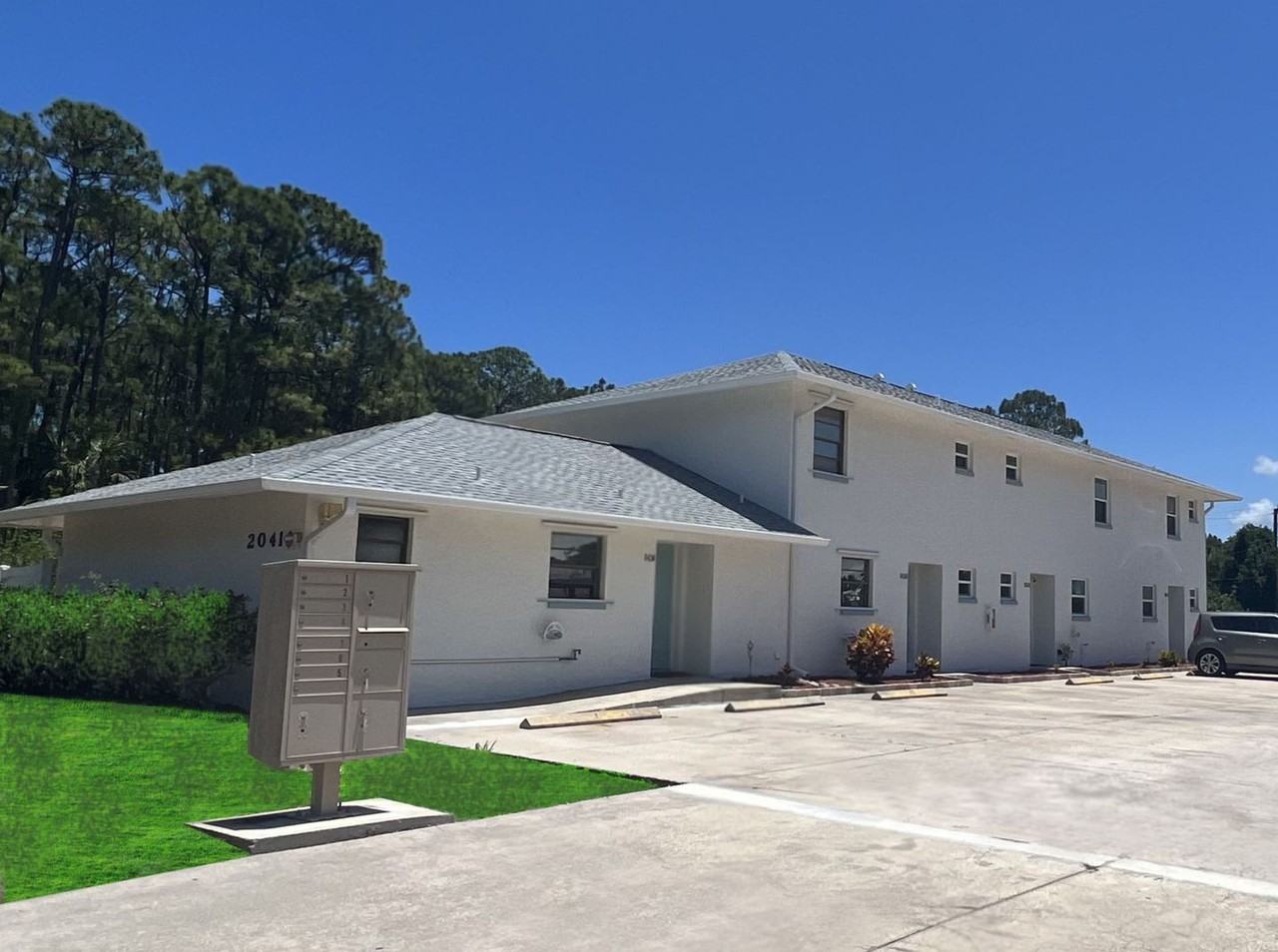 2041 Agora - Photo 3 of 24