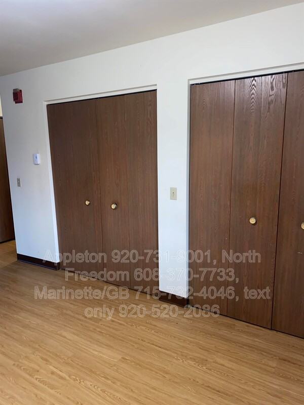 1111 12th St #3 - Photo 4 of 8