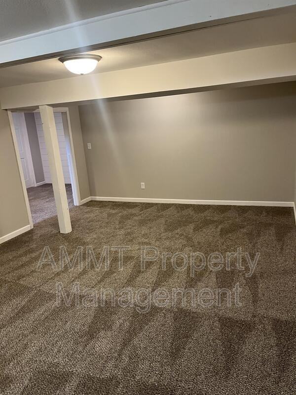 5250 Harbet Ave Nw - Photo 7 of 9