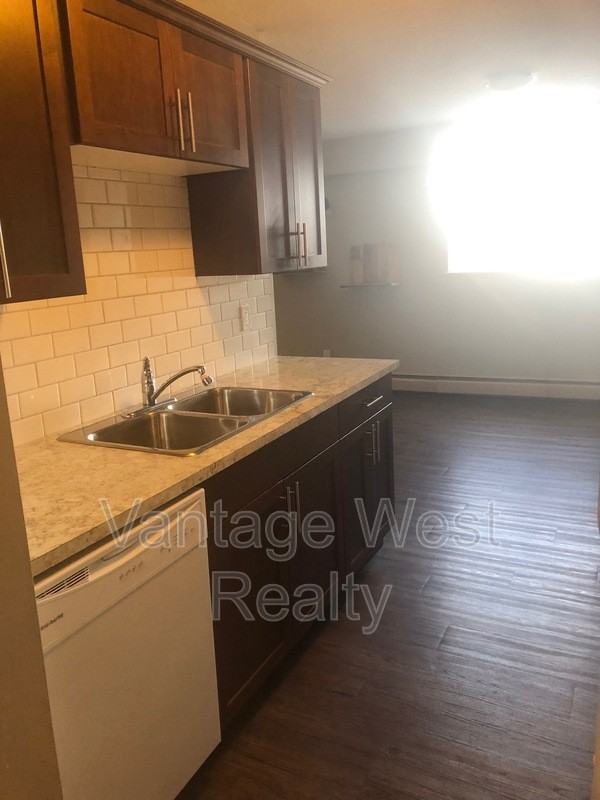 306 Husch Rd - Photo 3 of 9