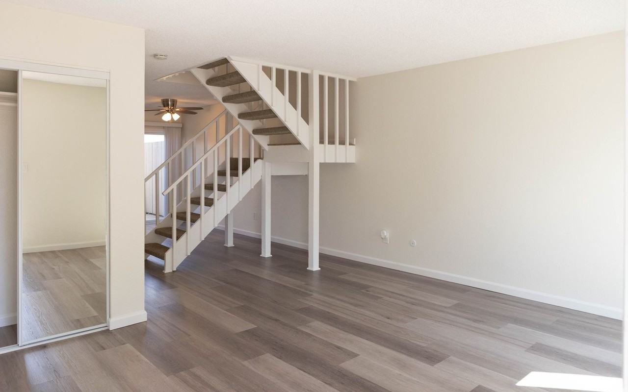 2730 Jefferson St. - Photo 4 of 50