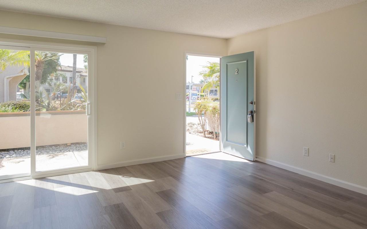 2730 Jefferson St. - Photo 2 of 50