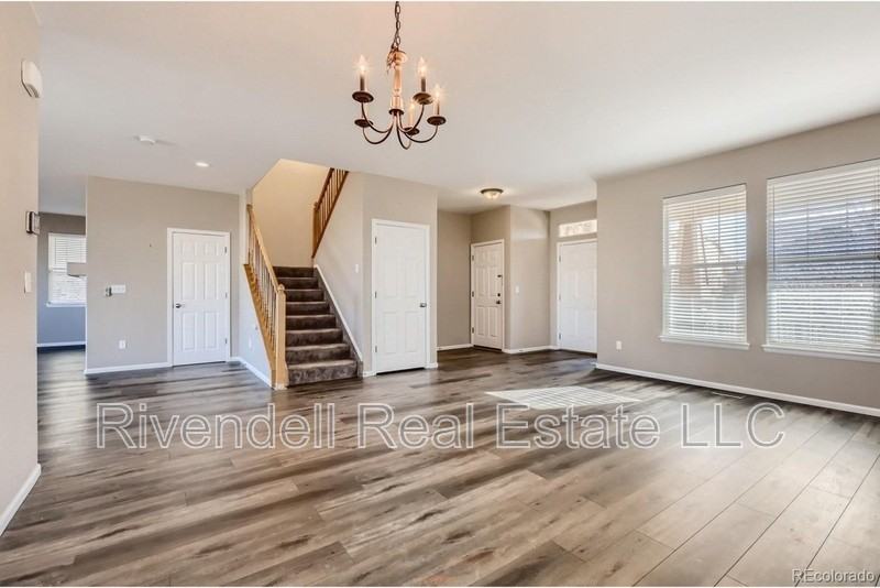 23801 E Garden Dr - Photo 4 of 18