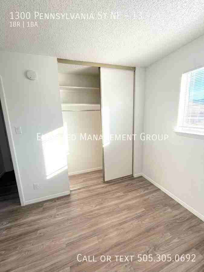 The White House Apartments - Photo 3 of 11