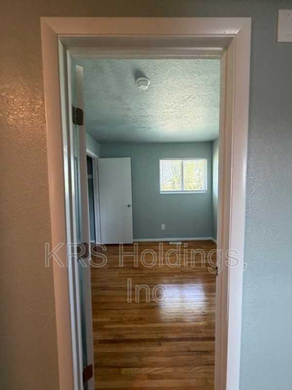 4317 Newsome Dr - Photo 6 of 9