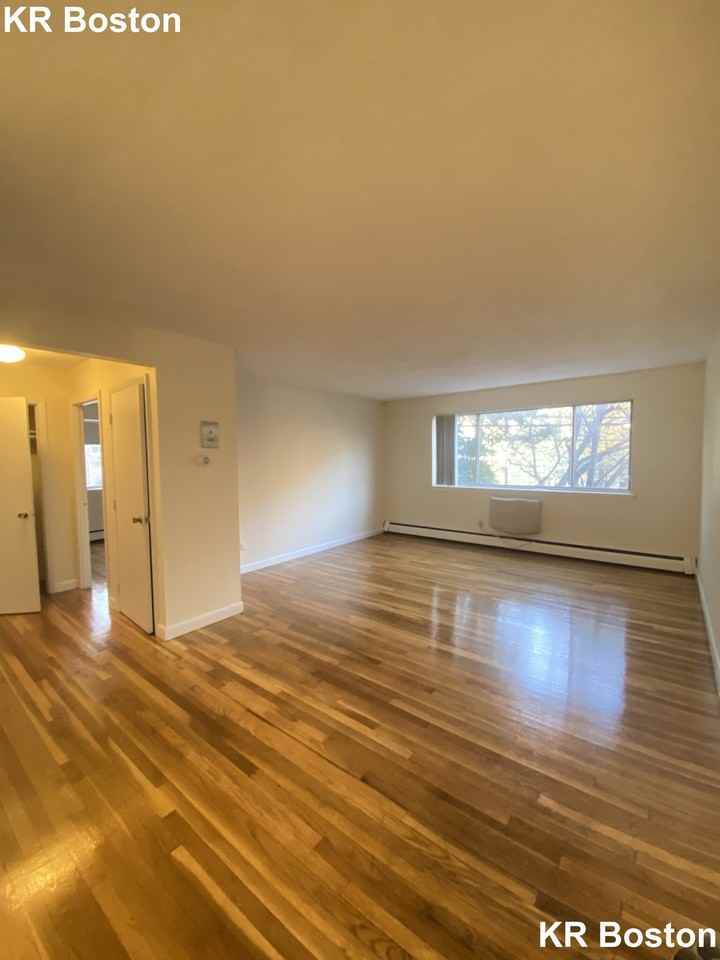 Gardner St. & Linden Street #14 - Photo 2 of 15