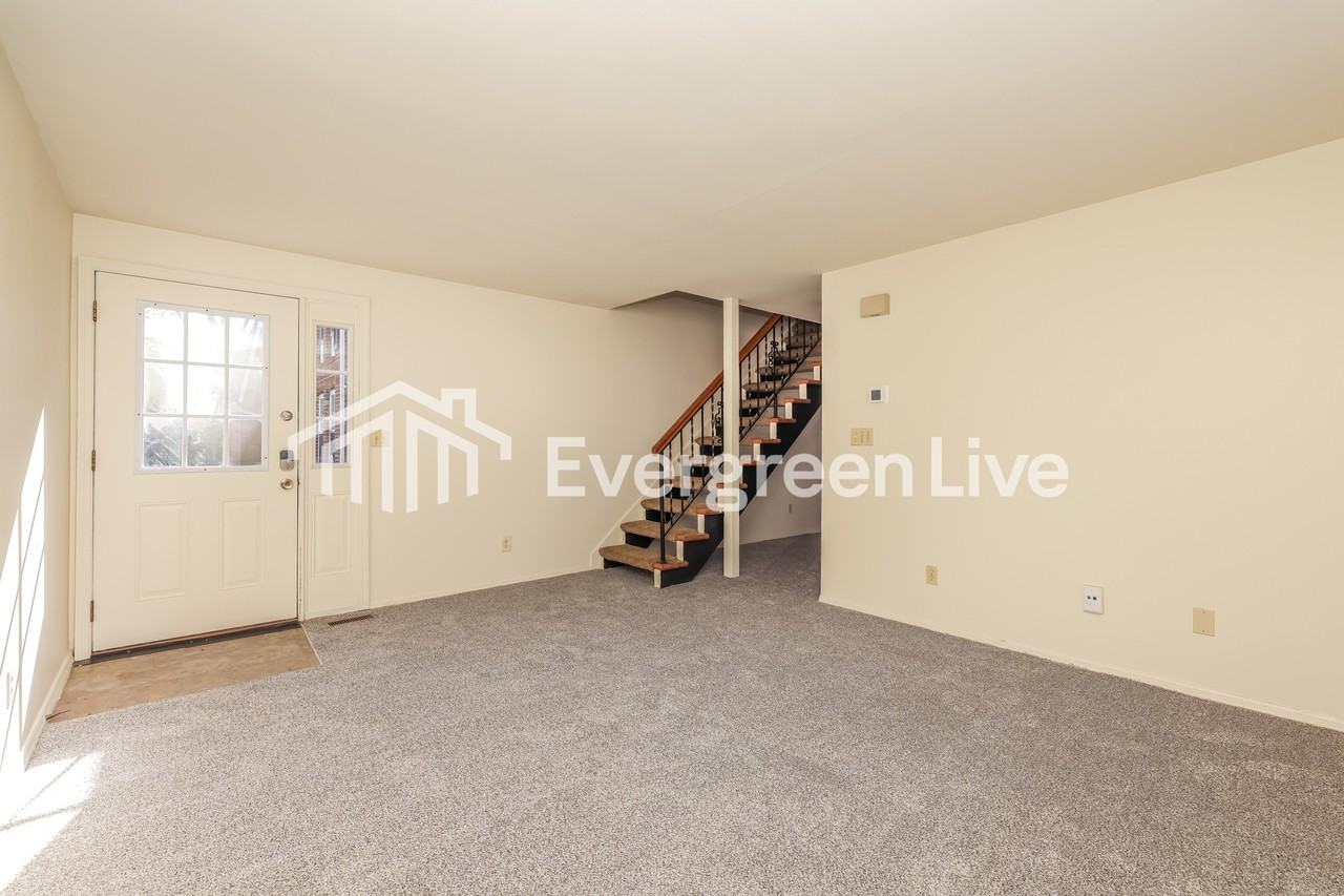 7541 Mount Hood - Photo 5 of 15