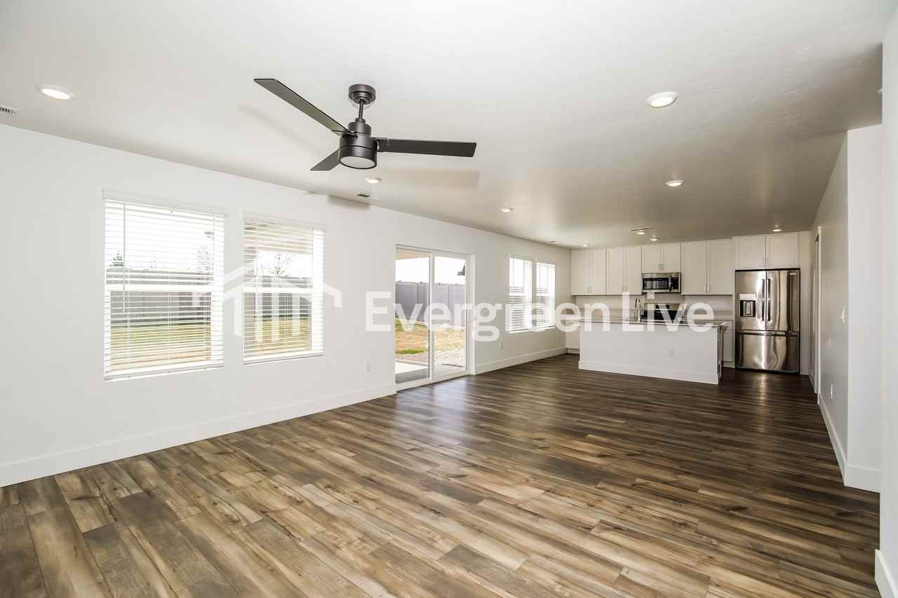 9085 W Inspirado St - Photo 3 of 16