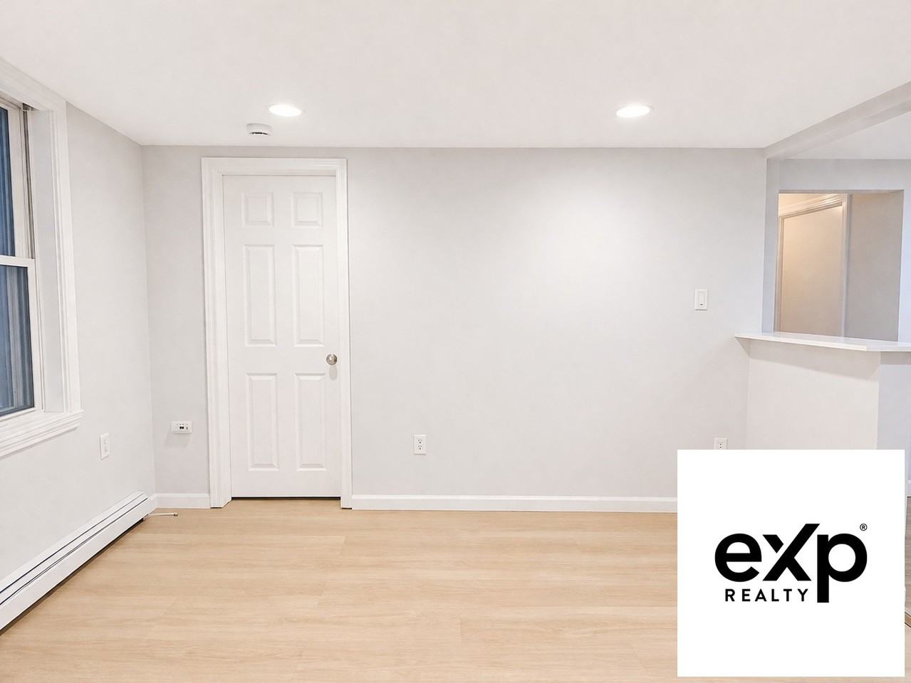 528 Bennington St #2 - Photo 6 of 13