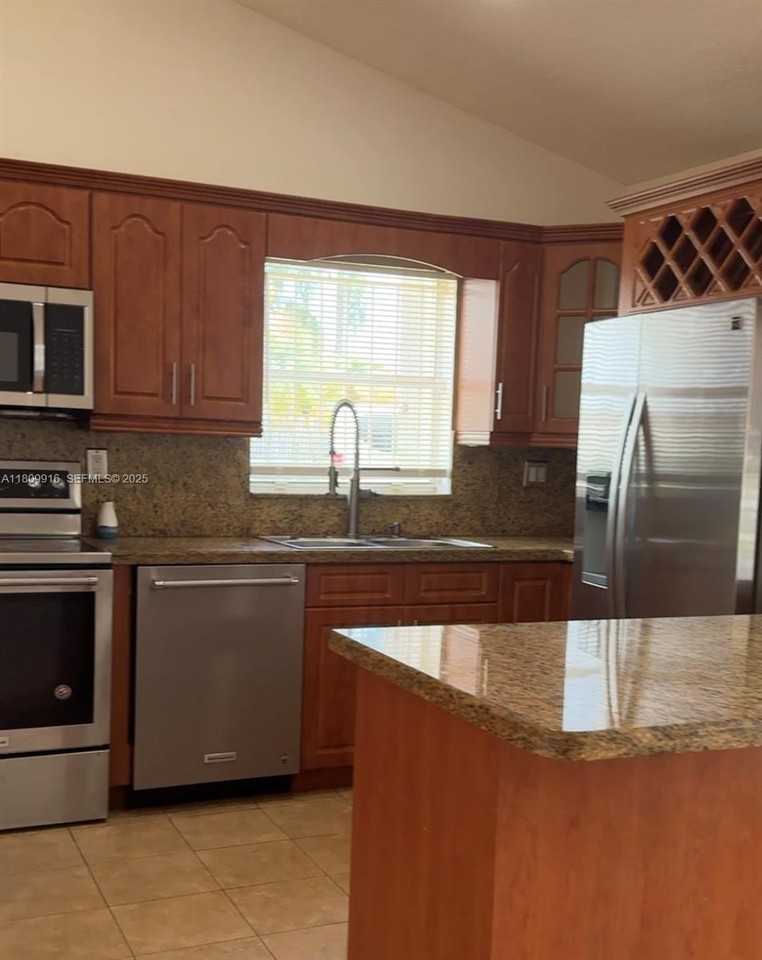 18645 Northwest 54th Court #0 - Photo 4 of 8