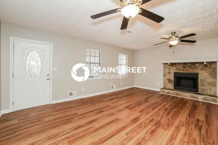 4852 W Ridge Dr - Photo 4 of 17