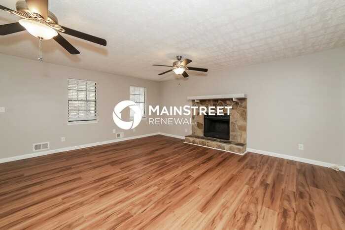 4852 W Ridge Dr - Photo 5 of 17