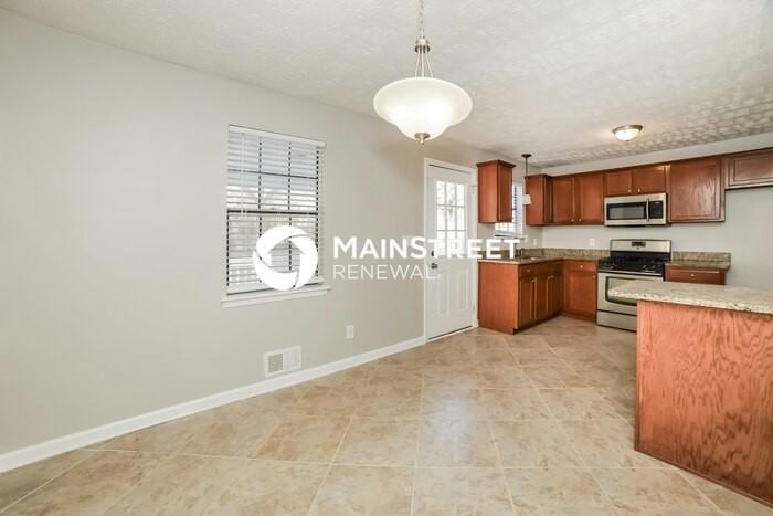 4852 W Ridge Dr - Photo 6 of 17