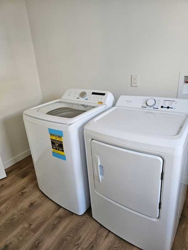 21329 Jaffrey Ave - Photo 4 of 24