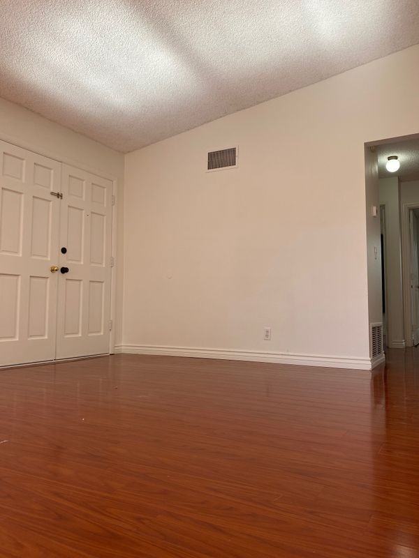 8293 Calle Calzada - Photo 3 of 9