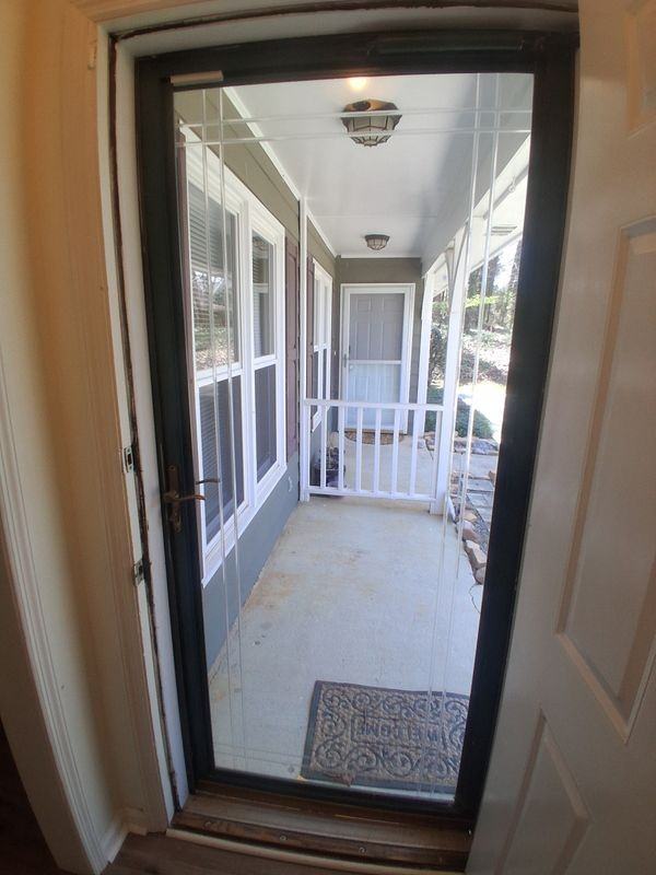 4067 Coopers Hill Dr Se - Photo 3 of 11