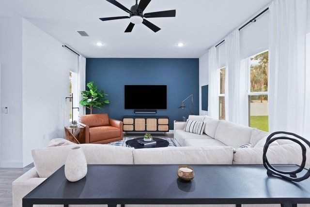 5631 Heckscher Dr - Photo 7 of 50