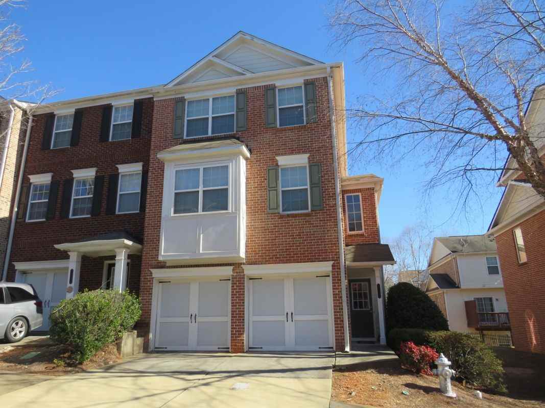 2240 Landing Ridge Dr