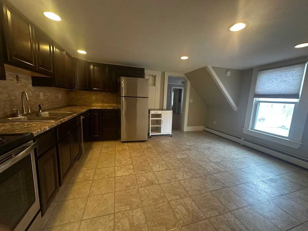 398 Bridgton Rd ##2 - Photo 4 of 11