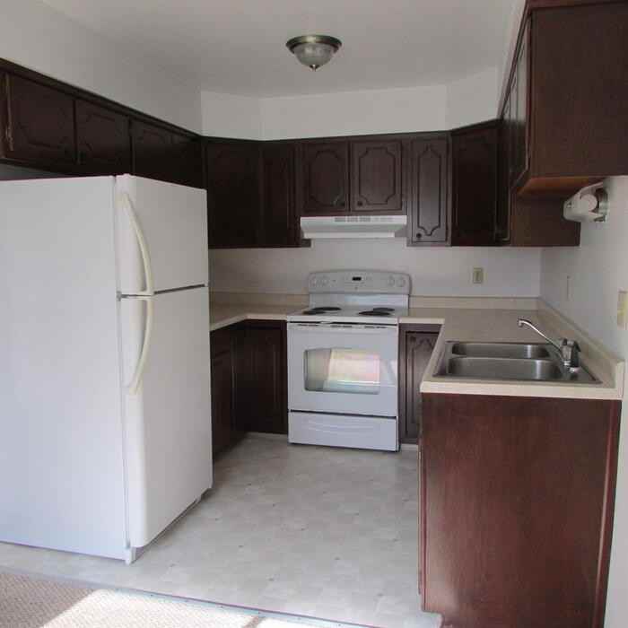 319 Johnet Dr #7 - Photo 2 of 7