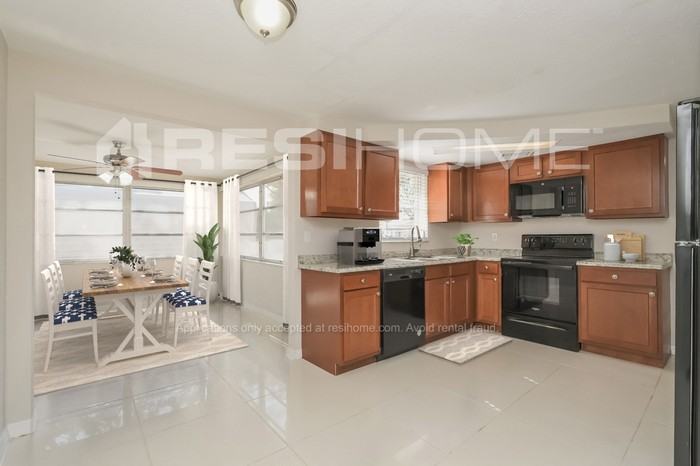 4426 Terry Loop - Photo 3 of 17