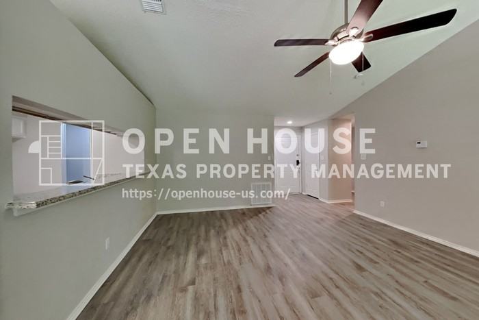 1805 Crimson Ct - Photo 6 of 20