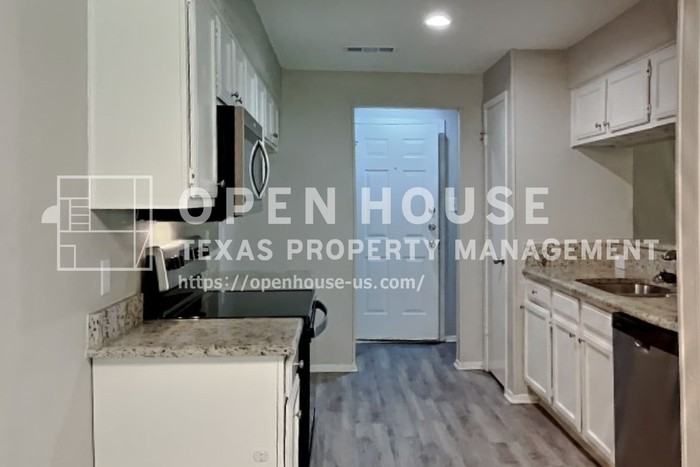 1805 Crimson Ct - Photo 7 of 20