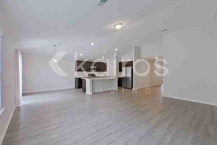 15 Carrollton Dr - Photo 6 of 23