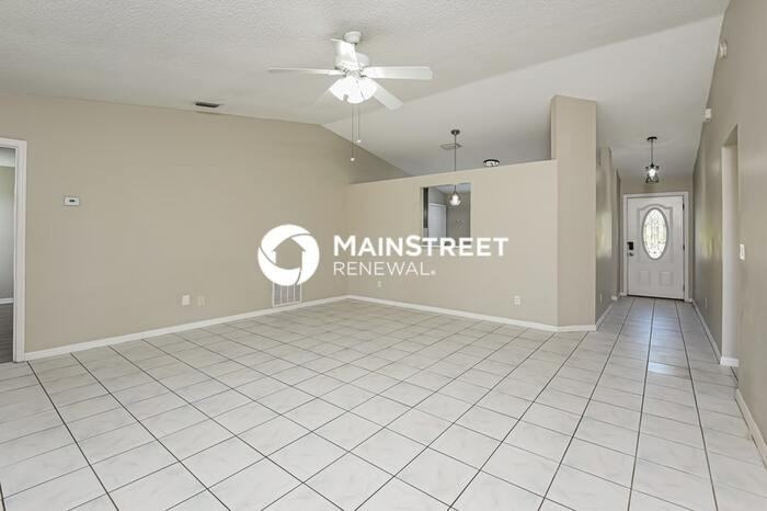 362 Emerson Dr Nw - Photo 4 of 15