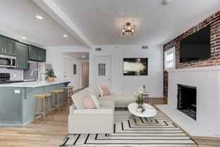 1123 N Main St #12 - Photo 1 of 1