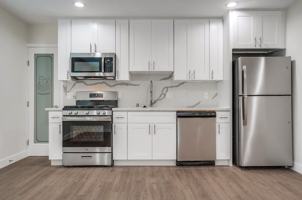 featured image of 437 437 & 441 W. Queen St