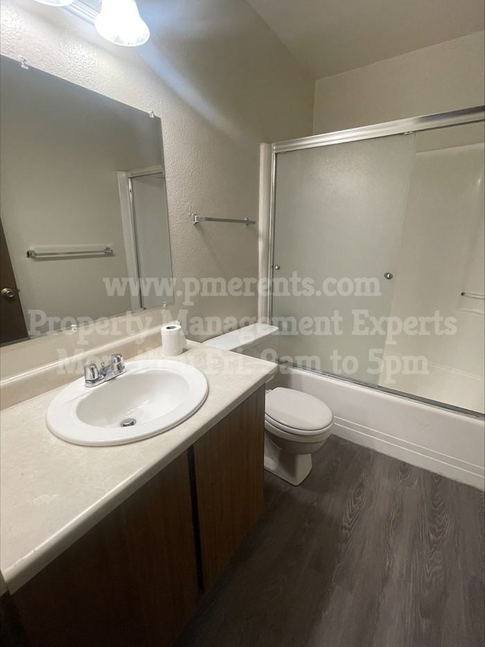 3904 Plymouth Rd #3904 - Photo 6 of 9