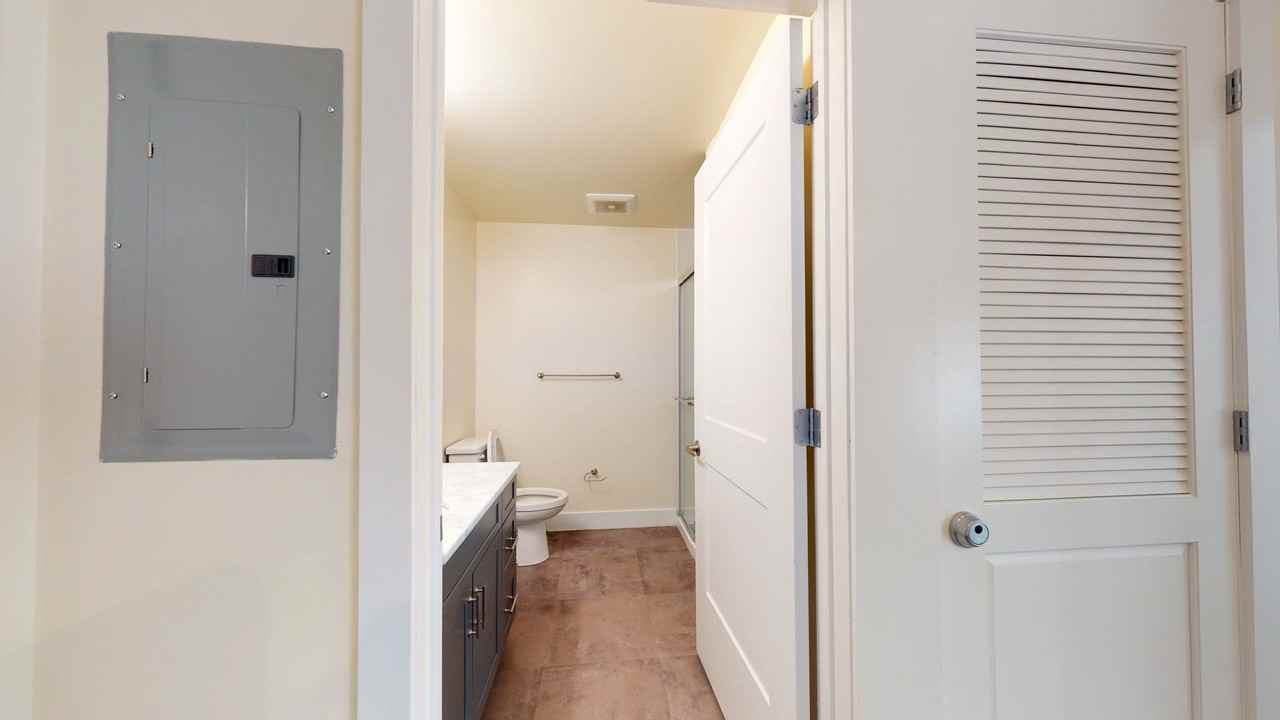 Penn Manor East Apartments - Photo 7 of 13