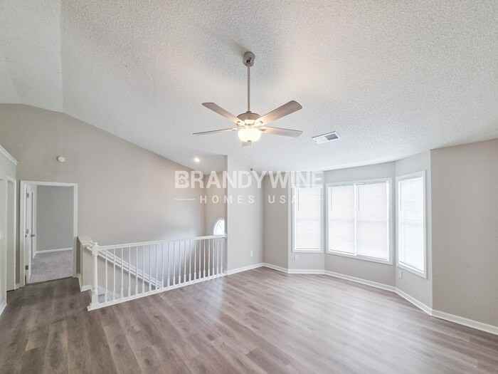 10342 Commons Xing - Photo 6 of 31