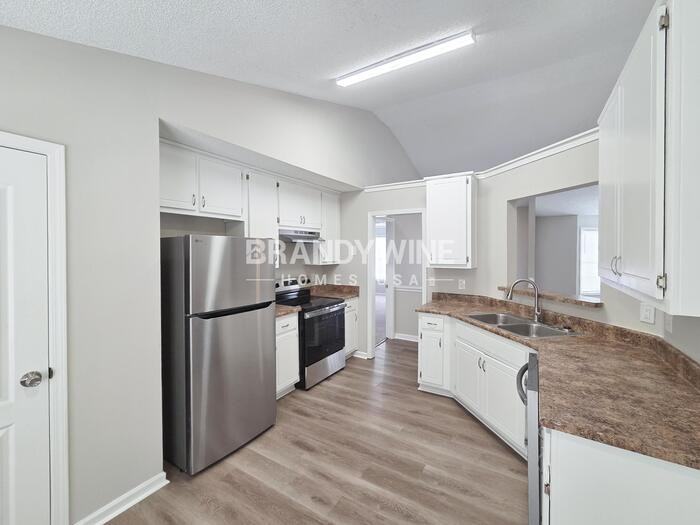 10342 Commons Xing - Photo 7 of 31