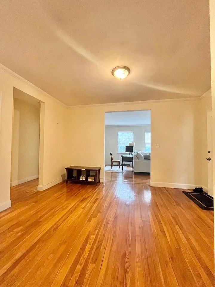 Beacon St #7 - Photo 6 of 29