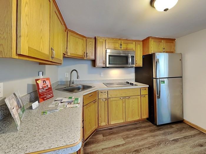 5415 Emerson Ave N - Photo 5 of 19