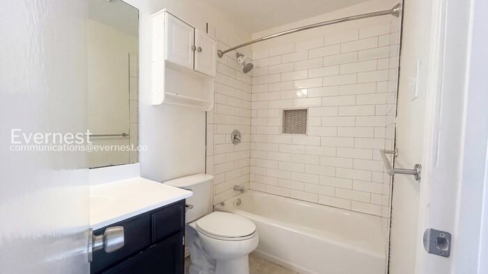 900 Taulbee Ln #106 - Photo 5 of 15