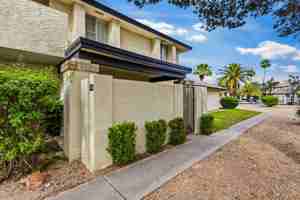 featured image of 754 East Eugie Avenue