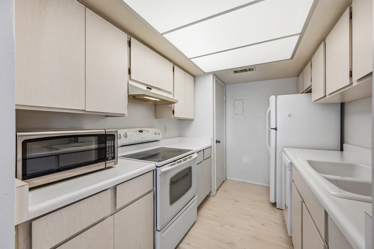 754 East Eugie Avenue - Photo 6 of 16