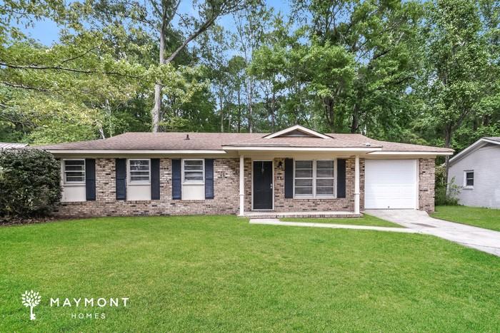 119 Country Ln