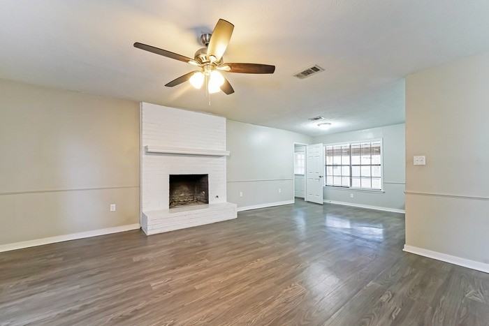 154 Plum Tree Rd - Photo 4 of 10